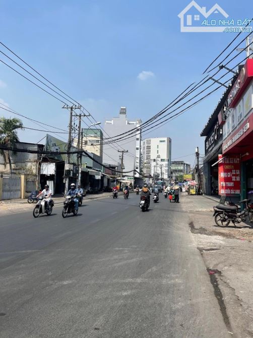 Giảm ngay 2 tỷ nhà mặt tiền Ung Văn Khiêm 4.2x15 gần Nguyễn Văn Thương giá 13ty5 - 1