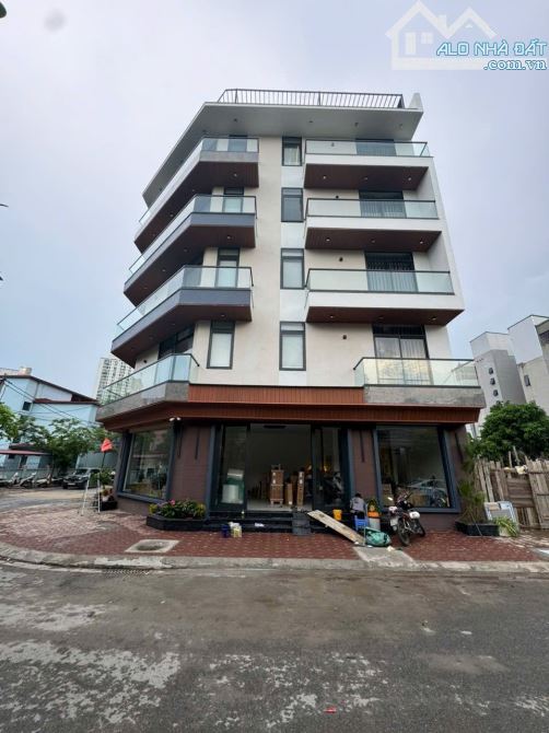NHÀ SIÊU ĐẸP LÔ GÓC 6 TẦNG- VỈA HÈ RỘNG KINH DOANH TT BẮC TỪ LIÊM - 1