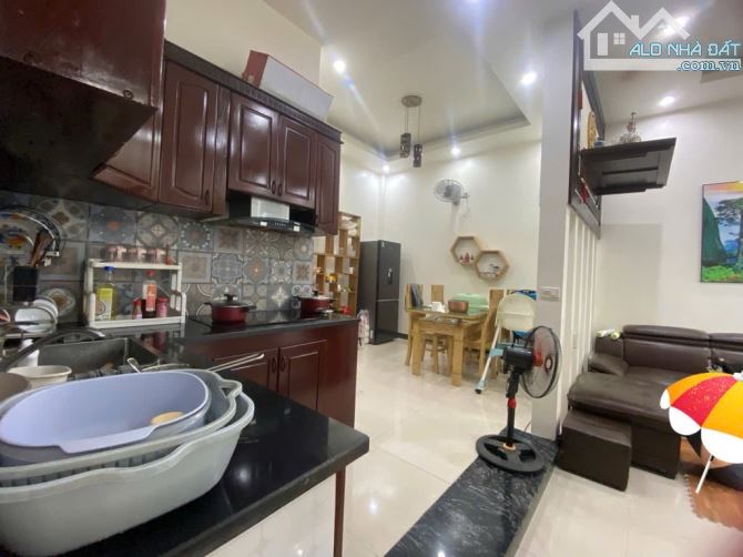 CỰC PHẨM 3 TẦNG – 3 MẶT THOÁNG – FULL NỘI THẤT – NHÀ ĐẸP NHƯ CRUSH CŨ VỪA ĐẸP VỪA Ở GẦN! - 1