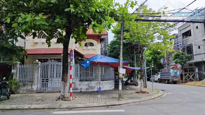 Bán lô góc Tố Hữu tặng kèm biệt thự 2 tầng - 1