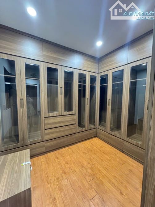 BÁN NHÀ ĐẸP NGỌC THỤY - FULL NỘI THẤT CHỈ VIỆC XÁCH VALI VỀ Ở - 39M2 CHỈ 7,4 TỶ - 1