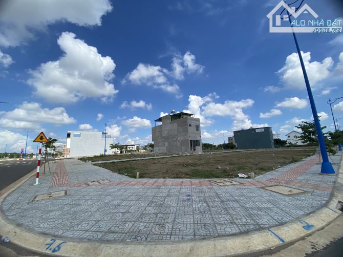 Bán đất khu Tái Định Cư Hoà Long,TP. Bà Rịa Vũng Tàu, DT: 87.5m2 - Giá bán: 2 tỷ 350triệu - 1
