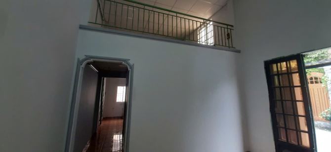 Góc 2MT HXH Đường 160 Gần chợ Nhỏ Lê Văn Việt - 1
