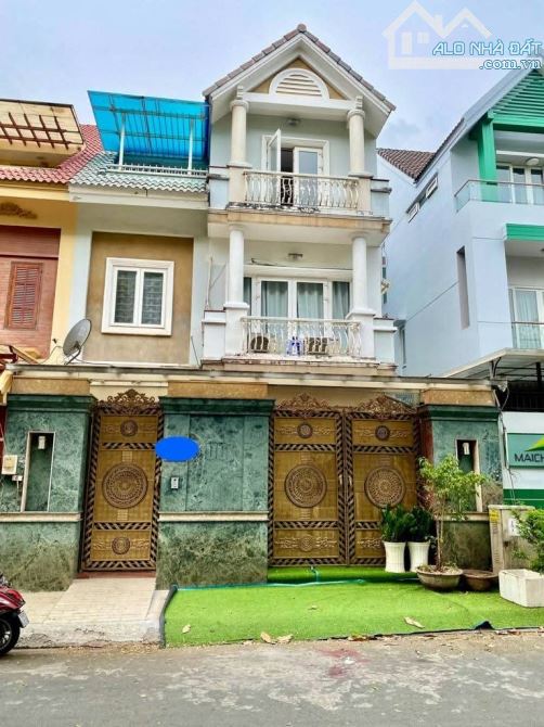 Khu Biệt Thự Phan Văn Trị, Phường 7 Gò Vấp, View Công Viên, 5x22m, 3 tầng, 1x tỷ - 1