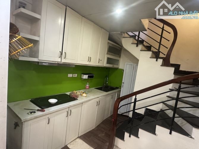 28m2 x 5 tầng , 20m Ra Mặt Phố , Ngõ To SH Quay Đầu - 1