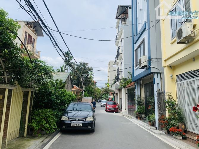 Bán đất Tư Đình cực hiếm, Ô Tô, Diện tích 75 m2, mặt tiền 5m, giá chỉ 9.7 tỷ. - 1