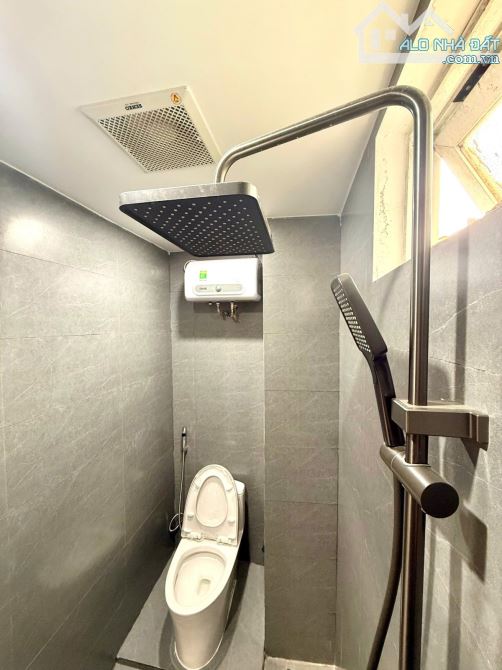 🏡 CẦN BÁN SIÊU PHẨM TÒA CĂN HỘ 2 MT - 700TR MỖI NĂM GIÁ CHỈ 17 TỶ 9 TL - 1