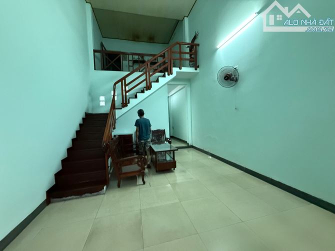 TRUNG TÂM HẢI CHÂU NGAY CẦU RỒNG 135M2 NGANG 8  ĐƯỜNG TRẦN PHÚ CHỈ 11x TỶ - 2