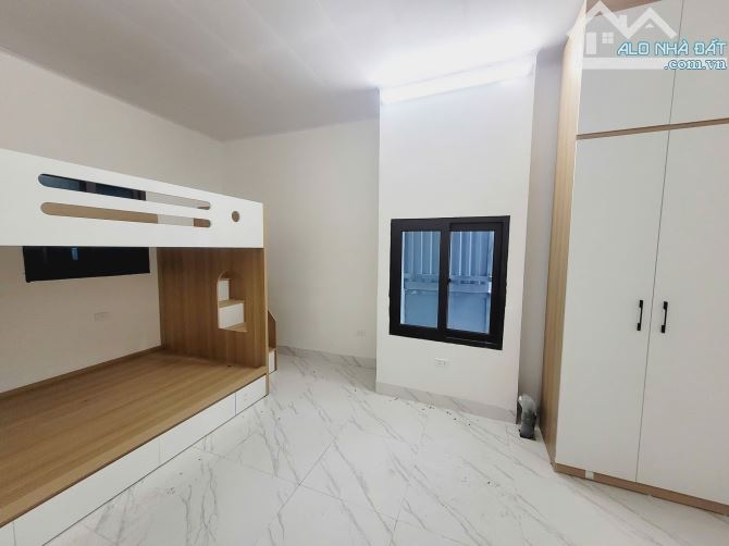 🔥BÁN CCMN HOÀNG CẦU 45M, MT 5M, 30M RA PHỐ, 6T THANG MÁY, 10PKK, DT CỰC CAO, 9 TỶ 8 - 2