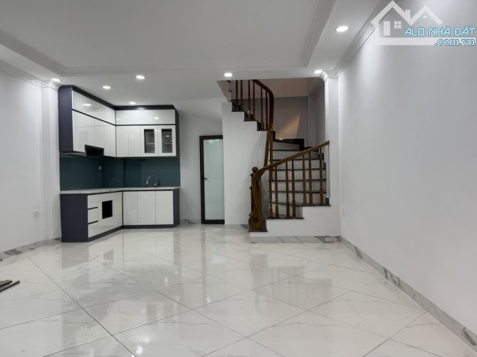 BÁN NHÀ TỰU LIỆT, THANH TRÌ, NGÕ 3 GÁC TRÁNH, GẦN PHỐ Ô TÔ TRÁNH, 37M2, 6.9TỶ(CTL) - 2