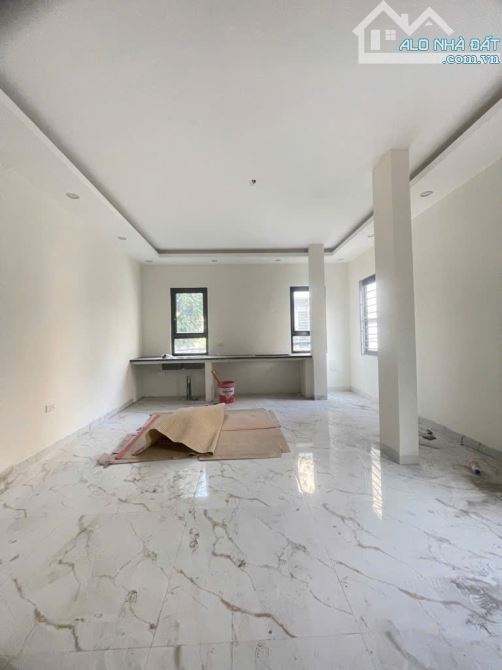 XUÂN PHƯƠNG-LÔ GÓC 2 THOÁNG-Ô TÔ ĐỖ CỬA-KINH DOANH NHỎ-SÁT ĐƯỜNG 70-33MX6T-MT4,5M 6.X T - 2