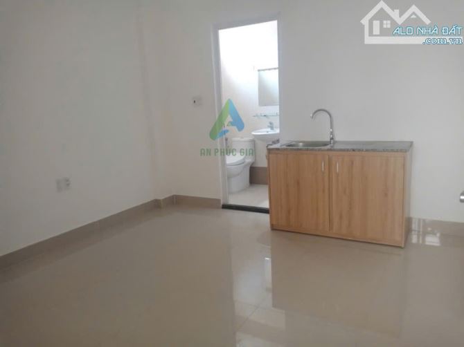 BÁN KHÁCH SẠN 6 TẦNG 12PN ĐƯỜNG 10M5 BÙI TÁ HÁN, DT 81M2, GIÁ TỐT 13TỶ200 - 2