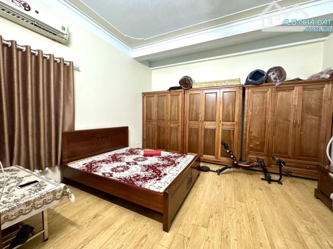 BÁN NHÀ LÔ GÓC, TÂN PHONG, BẮC TỪ LIÊM – 70M x 5T – Ô TÔ VÀO NHÀ – FULL NT 9,3 TỶ. - 2