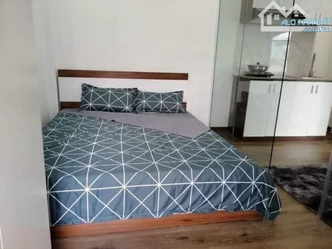 Tòa CCMN phố Mễ Trì Thượng, Nhà siêu thoáng 55m2- 9 phòng- chỉ 10 tỷ - 2