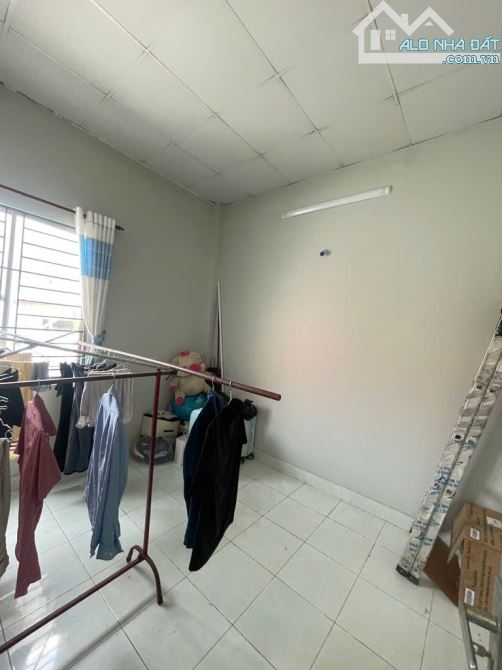 NHÀ 3 TẦNG – GẦN MẶT TIỀN HUỲNH TẤN PHÁT QUẬN 7– 70M2 – CHỈ 5 TỶ  🔥 - 2
