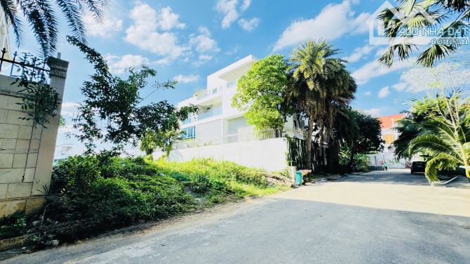 Bán Đất Biệt Thự View Sông DT:521m2(20mx26m) Thảo Điền,Quận 2-Góc 2 Mặt Tiền Đẹp - 3