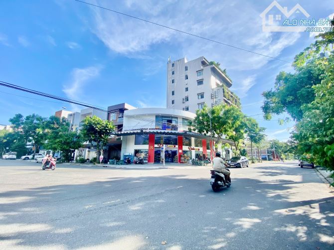 SIÊU ĐẦU TƯ- BIỆT THỰ VIEW SÔNG 2 TẦNG - DIỆN TÍCH KHỦNG 315M2 - NGANG 15M- CHỈ BÁN GIÁ ĐẤ - 2