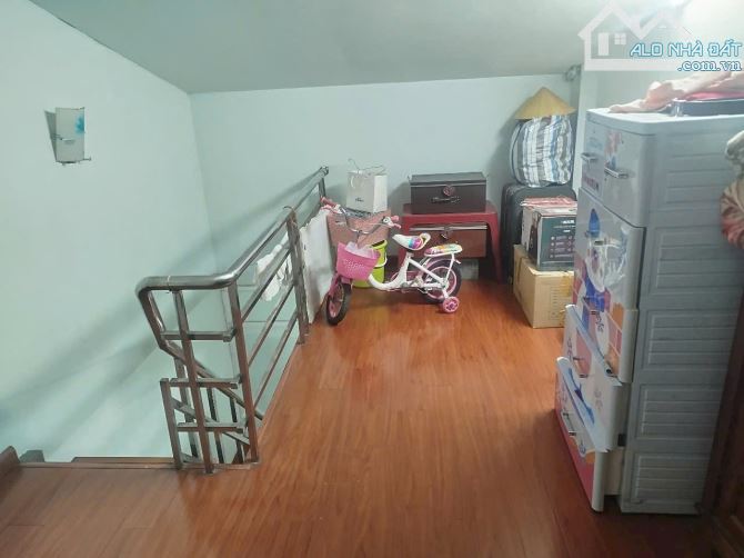 Bán căn Hộ 1.5 tầng Sài Đồng Long Biên 60m nhỉnh 1 tỷ sổ đỏ, khu vực trung tâm gần chợ - 3