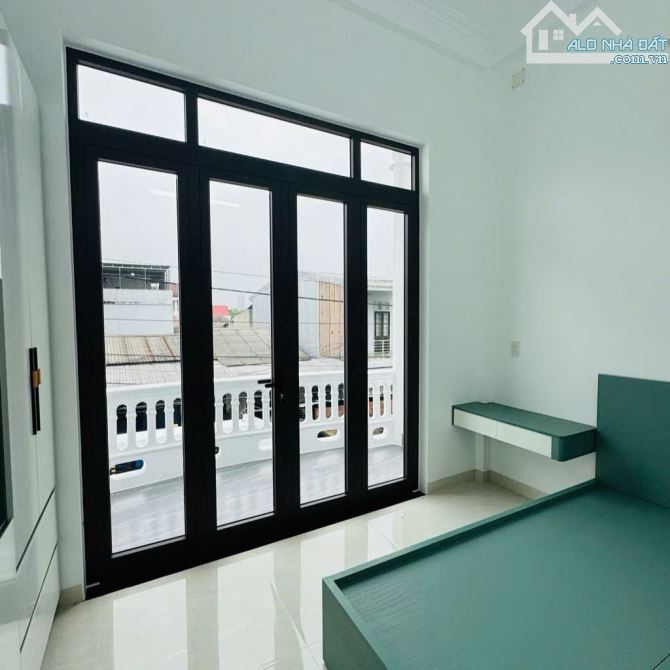 Bán nhà diện tích 65m2 3 tầng đường ô tô đặng Huy Trứ chỉ 2.95 tỉ - 3