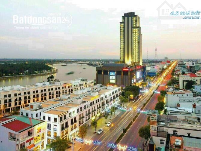 cho thuê nhà view công viên, dãy vincom shophous, đường 30/4 , trệt 3 lầu.. - 3