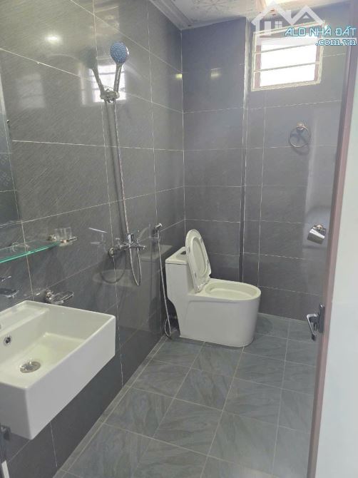 BÁN NHÀ ĐẸP, Ô TÔ ĐỖ CỬA 4Tx56m, CẠNH CHI NHÁNH TRỤ SỞ PHƯỜNG CHƯƠNG MỸ - 3