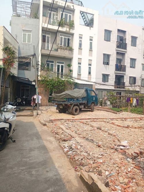 🎯 LÔ ĐẤT KIỆT Ô TÔ HÒA MINH – NGANG KHỦNG 7,4M – GIÁ CHỈ CÓ 2,75 TỶ - 3
