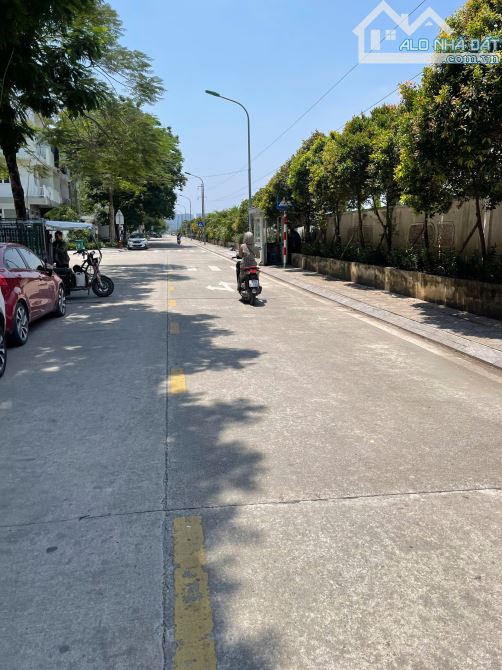 Nhà vườn Khu D gleximco Lê trọng tấn 102m mt6m 5tầng vỉa hè,xe tải tránh,hiếm nhà bán - 3
