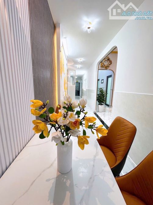 Nhà Cấp 4 Đẹp 6,5 x 15m. Full Nội Thất 3PN 2WC Ngay Ngã Ba Tân Kim. Sổ Hồng Riêng - 3