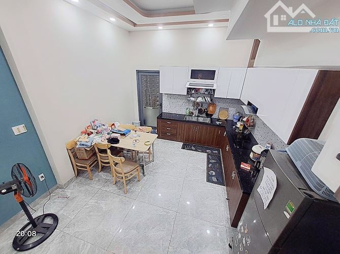 TÂN KỲ TÂN QUÝ - KHU PHÂN LÔ - HẺM ÔTÔ 7 CHỖ VÀO NHÀ - 51M2(4.1X12.5M) -3 TẦNG- 6,5 TỶ - 3
