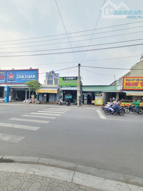đất 212,4m2 13tyTL tặng nhà cấp 4 MT Trần Hưng Đạo p.Đông Hòa Tp.Dĩ An - 3