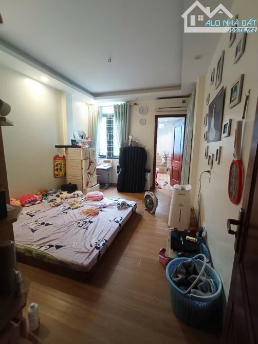 BÁN NHÀ HOÀNG HOA THÁM – LÔ GÓC – 42M² – 4 TẦNG – MẶT TIỀN 4.5M – 8.9 TỶ - 3