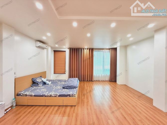 BÁN NHÀ CẦU GIẤY 55M2. GARA Ô TÔ + LÔ GÓC - 7T THANG MÁY - KINH DOANH, VĂN PHÒNG - 3