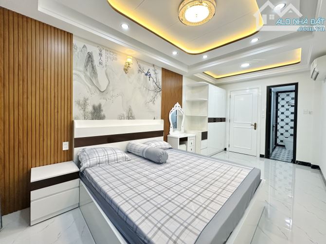 Bán nhà MTKD Phú nhuận - 4 tầng - 6,5 tỷ - 3