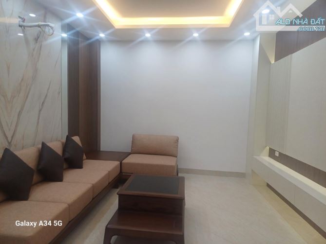 NHÀ MỚI LẠC LONG QUÂN-THANG MÁY-GẦN Ô TÔ-54m2 - 4