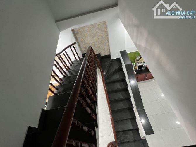 Bán nhà 100m2 1 Trệt 1 Lầu Dĩ An,đường nhựa 2 xe hơi,gần ĐHQG TPHCM - 4
