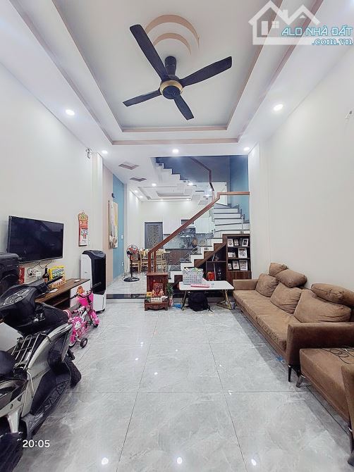 TÂN KỲ TÂN QUÝ - KHU PHÂN LÔ - HẺM ÔTÔ 7 CHỖ VÀO NHÀ - 51M2(4.1X12.5M) -3 TẦNG- 6,5 TỶ - 4