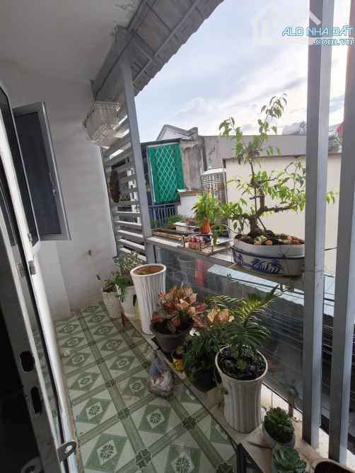 Nhà 1 trệt 1 lầu, lô góc thoáng, Linh Xuân Thủ Đức, giá 3.55t - 4