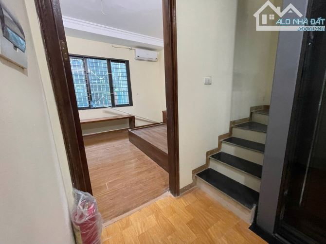 Bán Nhà có thang máy, Lê Quang Đạo, Làng Bún Phú ĐÔ, Nam Từ Liêm. DT: 45m2. Giá: 14 Tỷ - 5