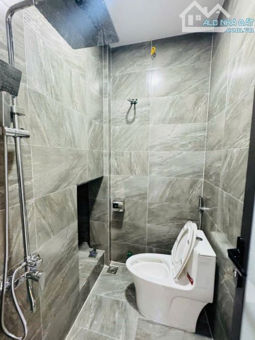 Villa Đặng Huy Trứ 70m2, 3 ngủ, ô tỗ vào nhà, kinh doanh, gần phố, kiệt thông, hơn 2 tỷ - 3
