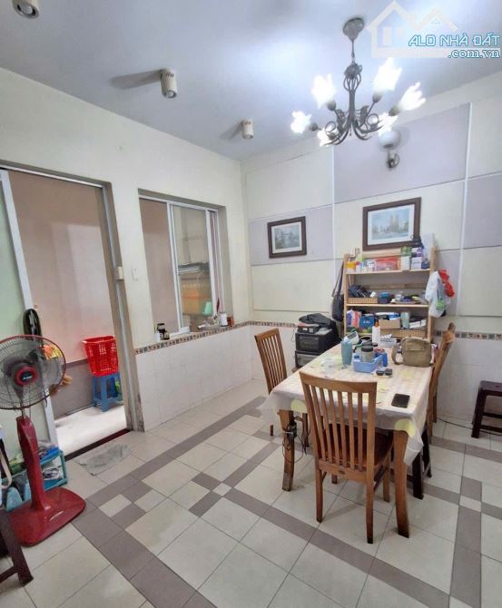 SIÊU PHẨM BIỆT THỰ 4 TẦNG – MT ĐƯỜNG SỐ P TÂN QUY, QUẬN 7 –NGANG 8M– GIÁ CHỈ 28 TỶ - 5