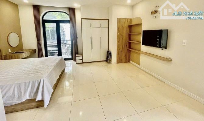 LÔ GÓC PHẠM QUANG ẢNH - DT GẦN 100M2 - KD CỰC THỊNH- NHỈNH 15 TỶ - 5