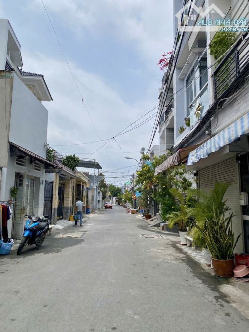BÁN BIỆT THỰ PHỐ 95M2 - ĐÀO TÔNG NGUYÊN , PHÚ XUÂN, NHÀ BÈ - 5