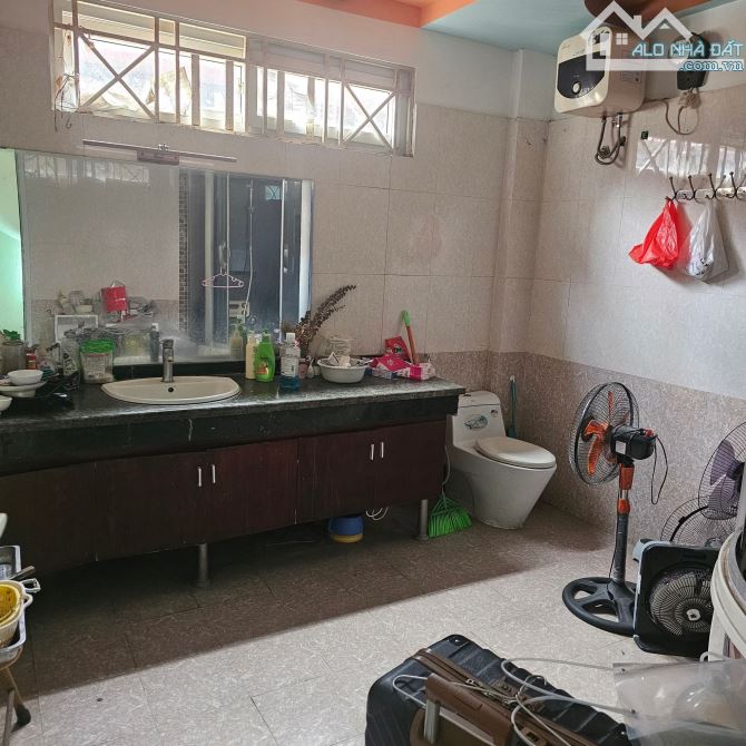 Nhỉnh 11 tỷ có ngay nhà lô góc, ô tô cạnh nhà, Mai Dịch, Cầu Giấy, DT 60m, 5 tầng, MT 6.4m - 5