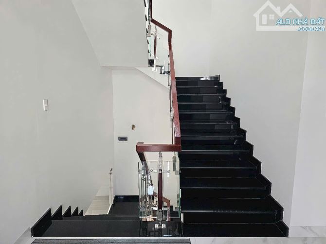 Bán biệt 3L thự mới -siêu đẹp thuộc kdc Bửu Long, gần Song Ngữ Lac Hồng. Giá 15tỷ TL. - 6