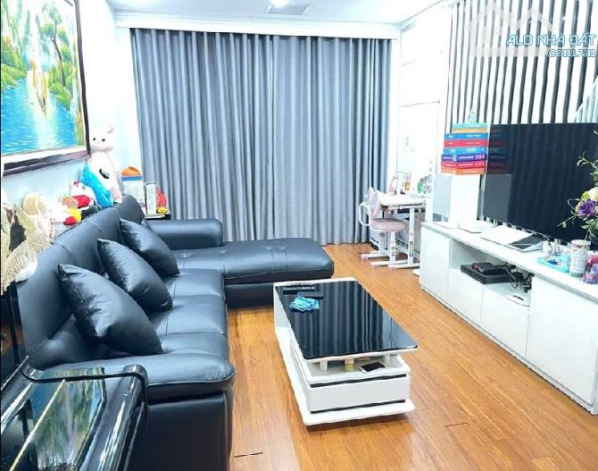 PHÙNG CHÍ KIÊN- NGHĨA ĐÔ- CẦU GIẤY- NHÀ ĐẸP 6 TẦNG- 60M- MẶT TIỀN 4M- Ô TÔ- 2 THOÁNG - 6