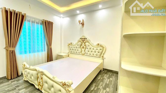 Minh Khai - Style tân cổ điển - 45M - Xây mới thang máy - Ngõ thông - Gần ô tô - Nhiều ngủ - 6