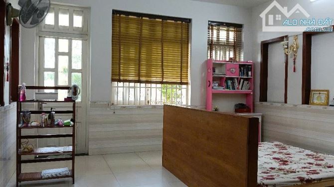 Nhà 3 tầng đường BÙI VĂN NGỮ, phường Hiệp Thành, Q12, dt 98,5m2(5/6,2mx18,5m)💵 8,4 tỷ - 6