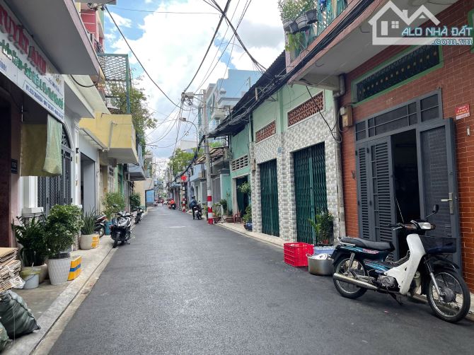 Bán nhà mặt tiền Nguyễn Bá Tòng, DT: 4.1 x 15m (CN 60m2) 2 tầng - chỉ 7.5 Tỷ - 6