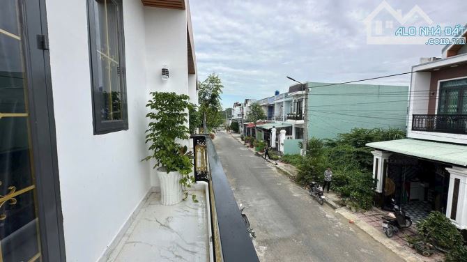 Nhà 1 Lầu Mặt Tiền Đường Vừa Ở Vừa Kinh Doanh, 2PN 2WC. Full Nội Thất . Giá Rẻ 635 Triệu - 6