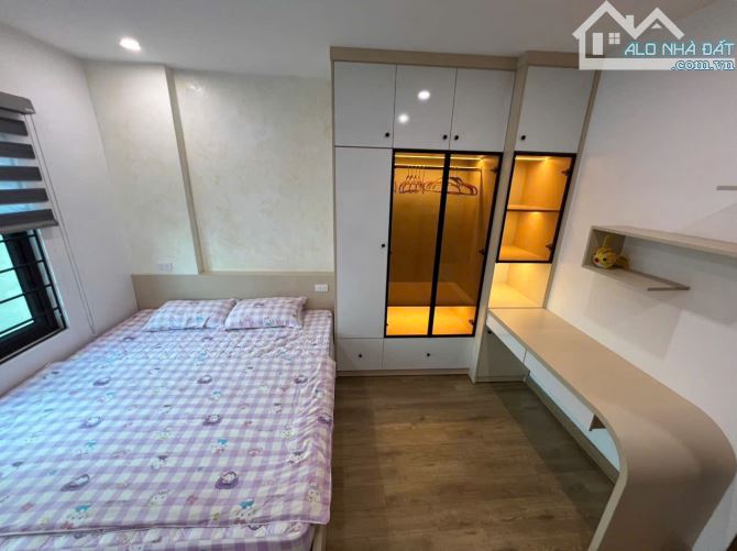 PHỐ VIP NGỌC THỤY 8 TỶ-45m-4 TẦNG -4MT THANG MÁY - NỘI THẤT XỊN XÒ - 6